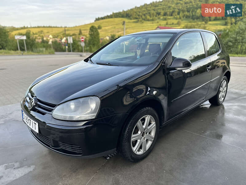 Volkswagen Golf 2004