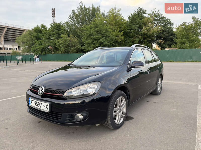 Универсал Volkswagen Golf 2011 в Ивано-Франковске