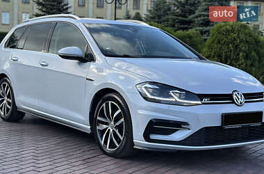 Универсал Volkswagen Golf 2017 в 