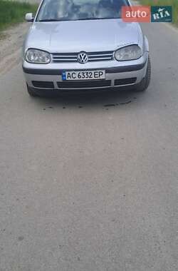 Універсал Volkswagen Golf 2000 в 