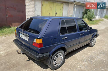 Хэтчбек Volkswagen Golf 1988 в 