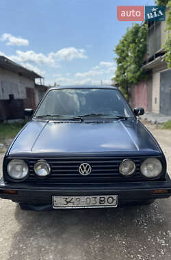 Хэтчбек Volkswagen Golf 1988 в 