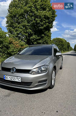 Универсал Volkswagen Golf 2014 в 