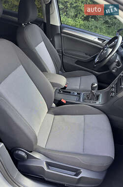 Универсал Volkswagen Golf 2014 в 