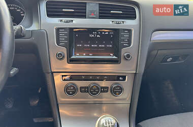 Универсал Volkswagen Golf 2014 в 