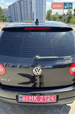 Хэтчбек Volkswagen Golf 2006 в 