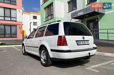 Универсал Volkswagen Golf 2000 в 