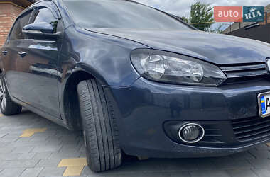 Хэтчбек Volkswagen Golf 2012 в Литине