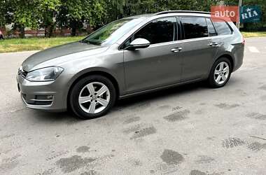 Универсал Volkswagen Golf 2015 в Новом Роздоле