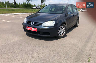 Хэтчбек Volkswagen Golf 2006 в Луцке