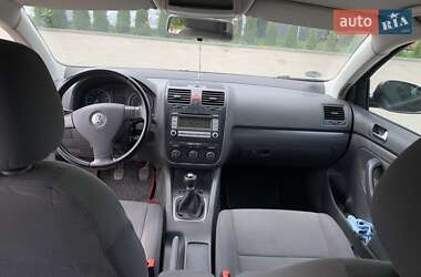 Універсал Volkswagen Golf 2008 в 