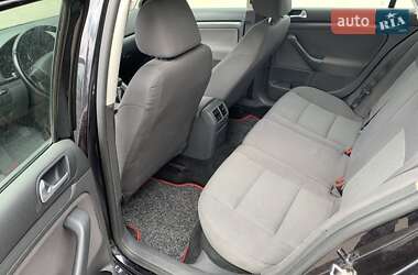 Універсал Volkswagen Golf 2008 в 