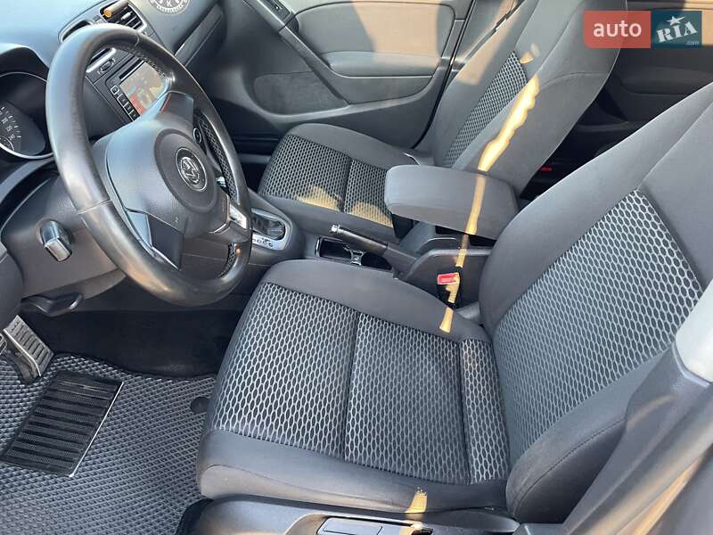 Хэтчбек Volkswagen Golf 2011 в Киеве фото 10 Хэтчбек Volkswagen Golf 2011 в Киеве