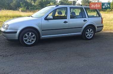Универсал Volkswagen Golf 2000 в Днепре
