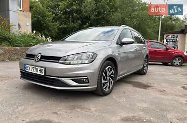 Універсал Volkswagen Golf 2018 в Хмельницькому