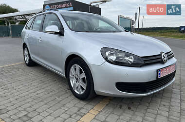 Универсал Volkswagen Golf 2010 в Ровно