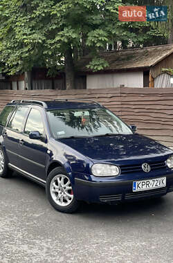 Універсал Volkswagen Golf 2000 в Звягелі