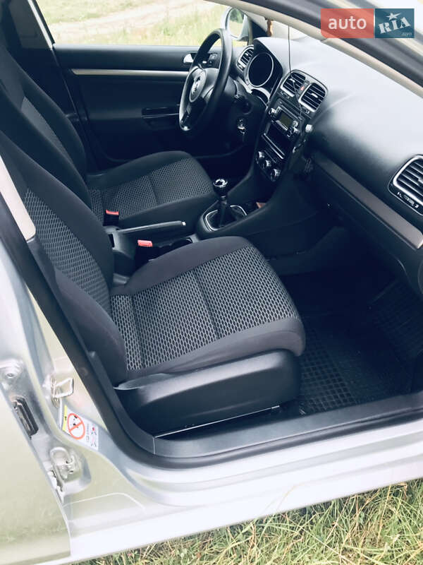 Универсал Volkswagen Golf 2010 в Тернополе фото 26 Универсал Volkswagen Golf 2010 в Тернополе