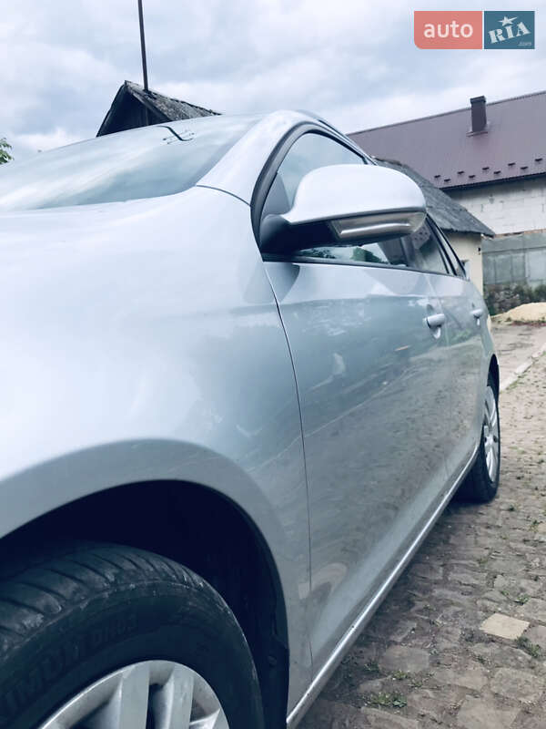 Универсал Volkswagen Golf 2010 в Тернополе фото 37 Универсал Volkswagen Golf 2010 в Тернополе