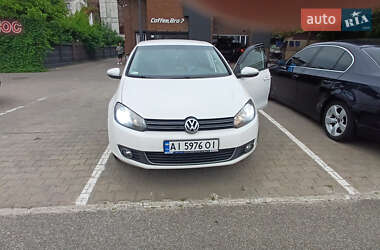 Хэтчбек Volkswagen Golf 2009 в Броварах