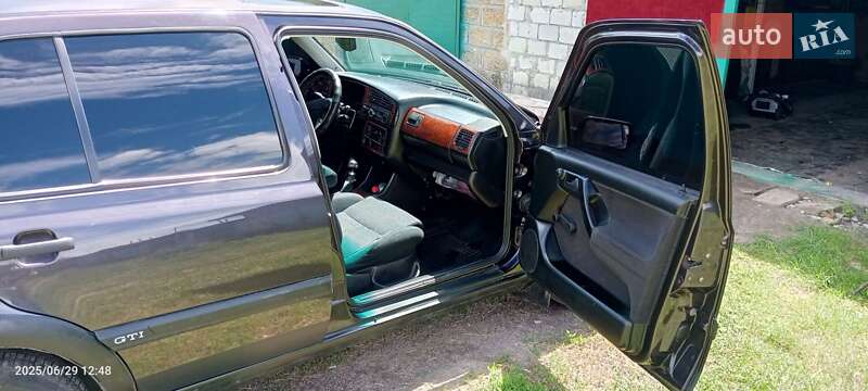 Хэтчбек Volkswagen Golf 1993 в Березане фото 5 Хэтчбек Volkswagen Golf 1993 в Березане