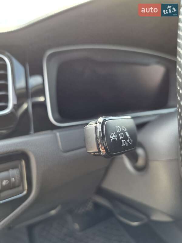 Хэтчбек Volkswagen Golf 2017 в Мукачево