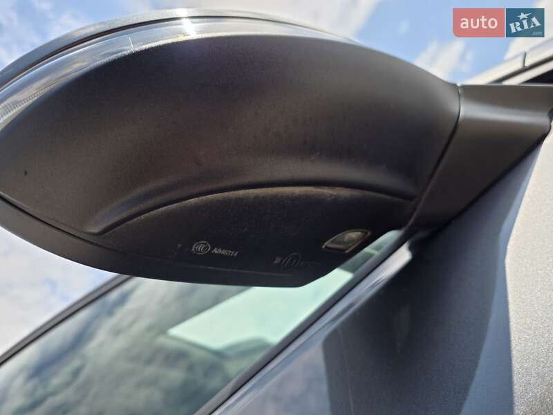 Хэтчбек Volkswagen Golf 2017 в Мукачево