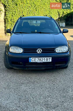 Универсал Volkswagen Golf 2003 в Черновцах