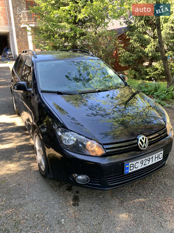 Універсал Volkswagen Golf 2013 в Самборі