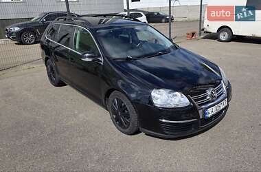 Универсал Volkswagen Golf 2008 в Киеве