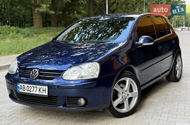 Хетчбек Volkswagen Golf 2006 в Вінниці