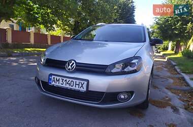 Универсал Volkswagen Golf 2012 в Коростышеве