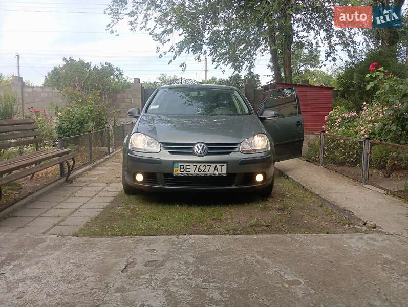 Volkswagen Golf 2006