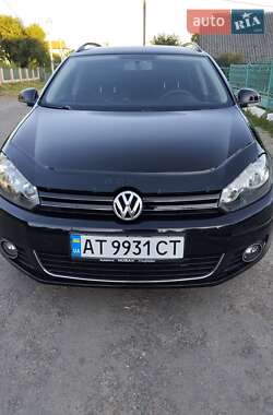 Універсал Volkswagen Golf 2011 в Івано-Франківську