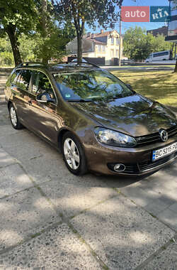 Универсал Volkswagen Golf 2012 в Львове