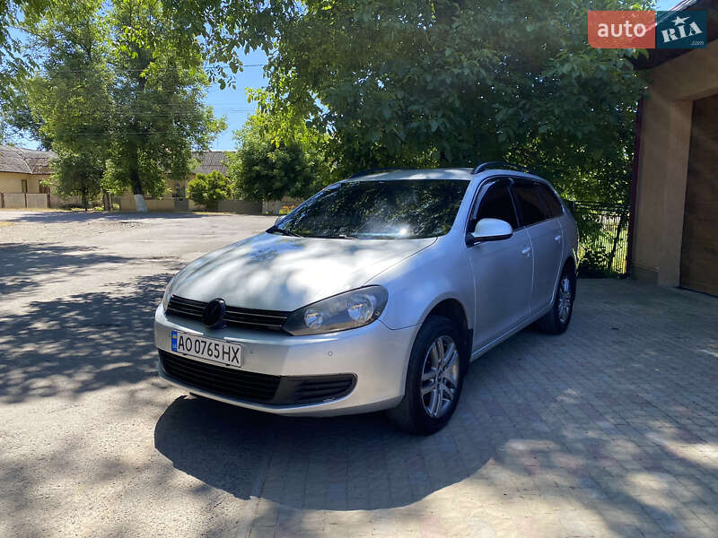 Volkswagen Golf 2010