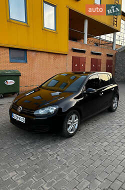 Хэтчбек Volkswagen Golf 2009 в Андреевке