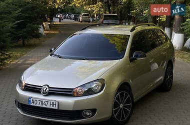 Универсал Volkswagen Golf 2012 в Ужгороде