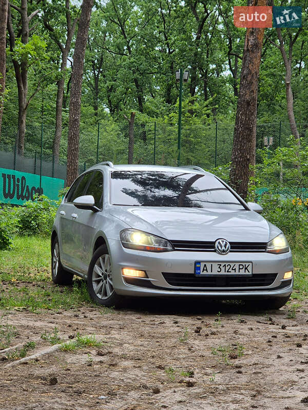Универсал Volkswagen Golf 2014 в Василькове