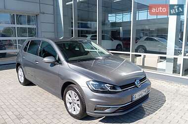 Хетчбек Volkswagen Golf 2020 в Києві