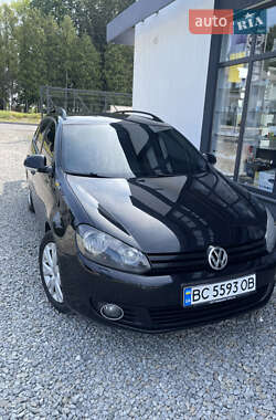 Универсал Volkswagen Golf 2010 в Самборе