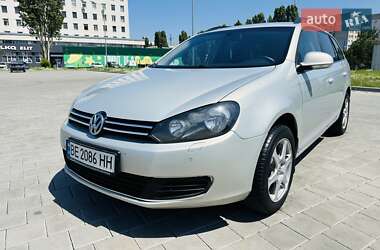 Універсал Volkswagen Golf 2011 в Черкасах