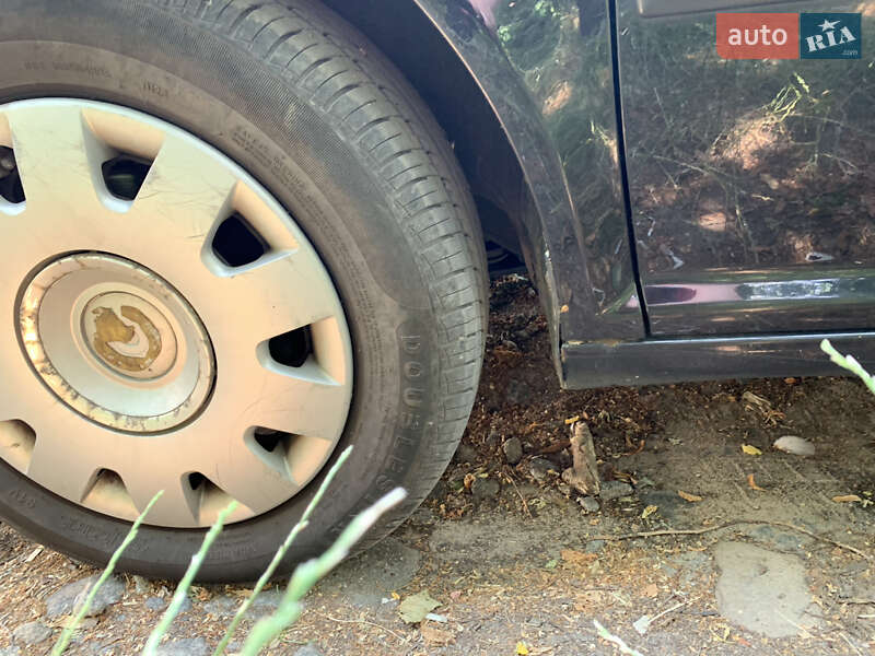 Універсал Volkswagen Golf 2002 в Бердичеві