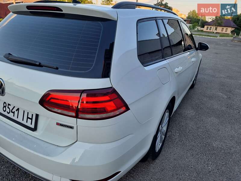 Универсал Volkswagen Golf 2019 в Харькове