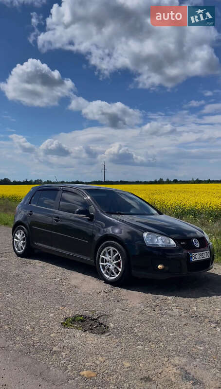 Хэтчбек Volkswagen Golf 2007 в Добротворе