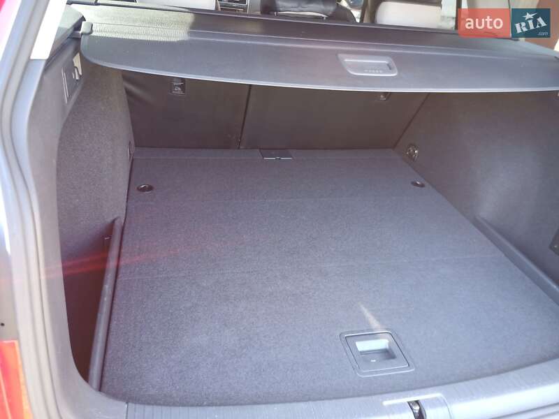 Універсал Volkswagen Golf 2017 в Києві