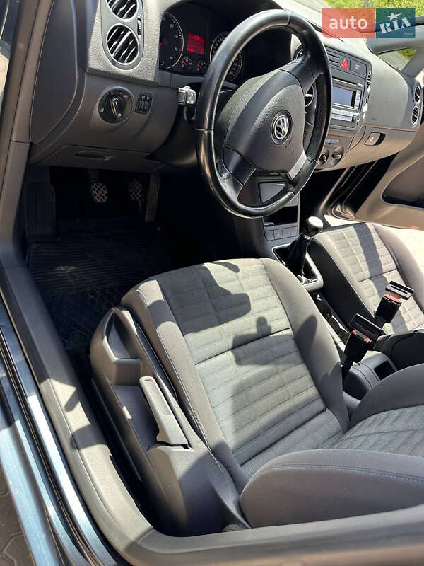 Хетчбек Volkswagen Golf 2007 в Яворові