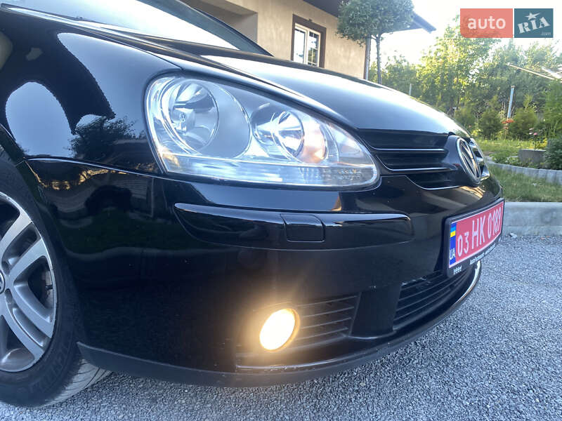 Хэтчбек Volkswagen Golf 2007 в Бучаче