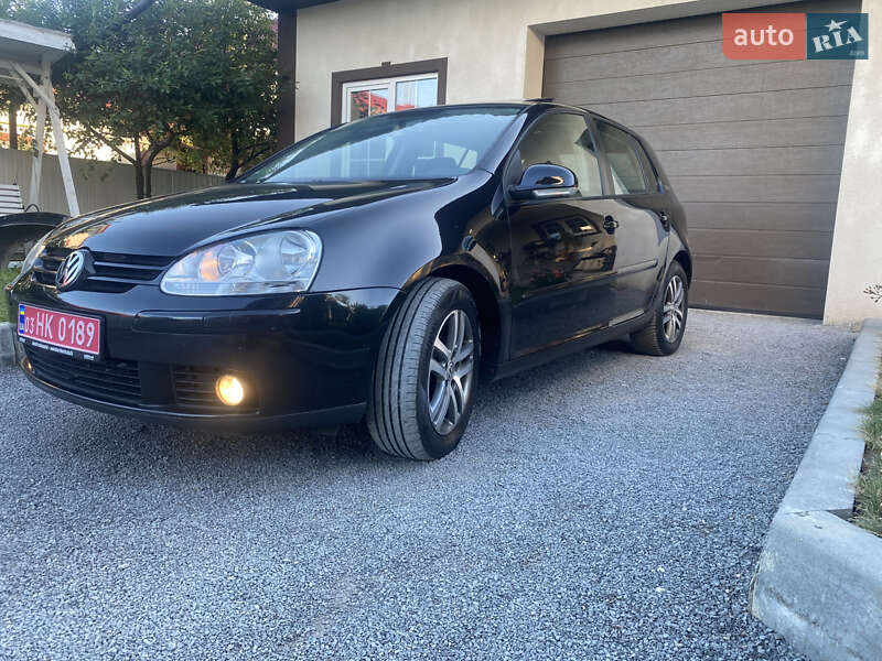 Хэтчбек Volkswagen Golf 2007 в Бучаче