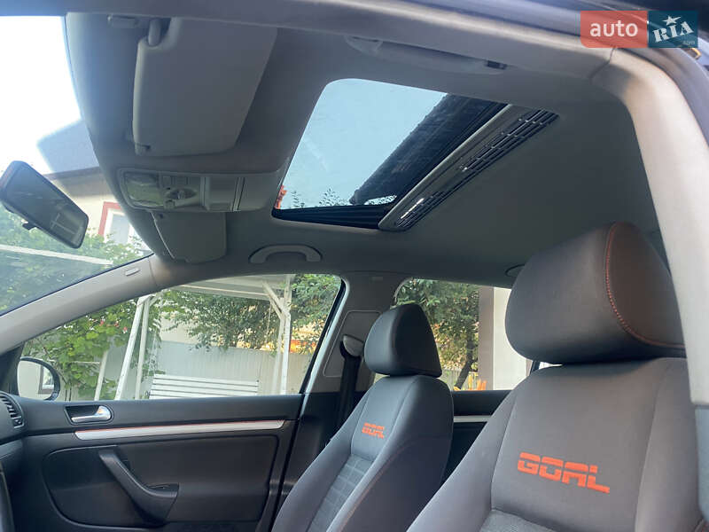 Хэтчбек Volkswagen Golf 2007 в Бучаче